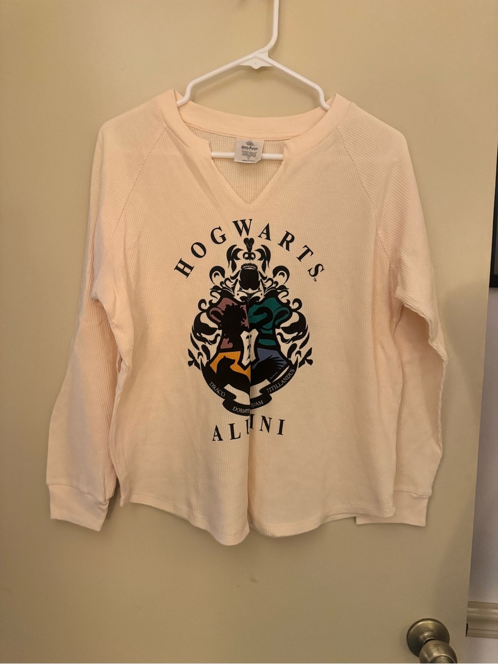 Hogwarts Alumni Cream Kids Long-Sleeve Graphic Thermal Top